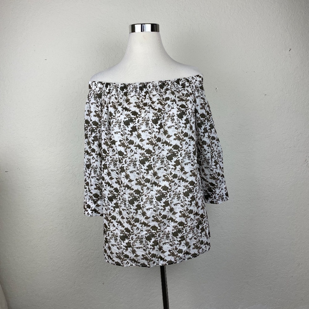 NWT Worth Off Shoulder Light Weight Blouse small S